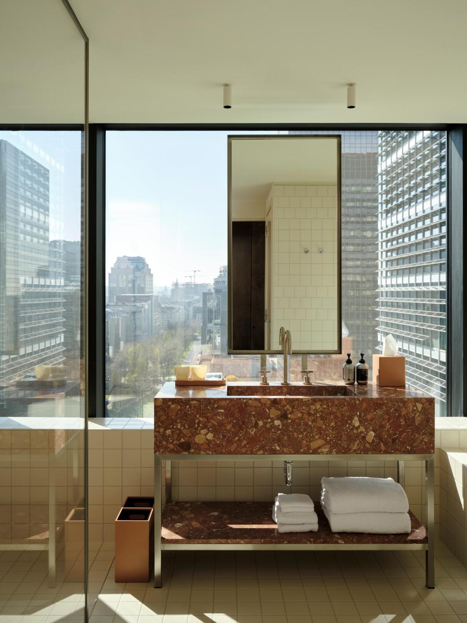 The Standard, Brussels Hotel ภายนอก รูปภาพ